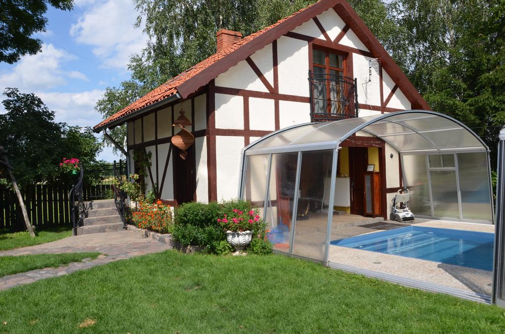 Dworek Mazurski Lizer Stręgielek Extérieur photo